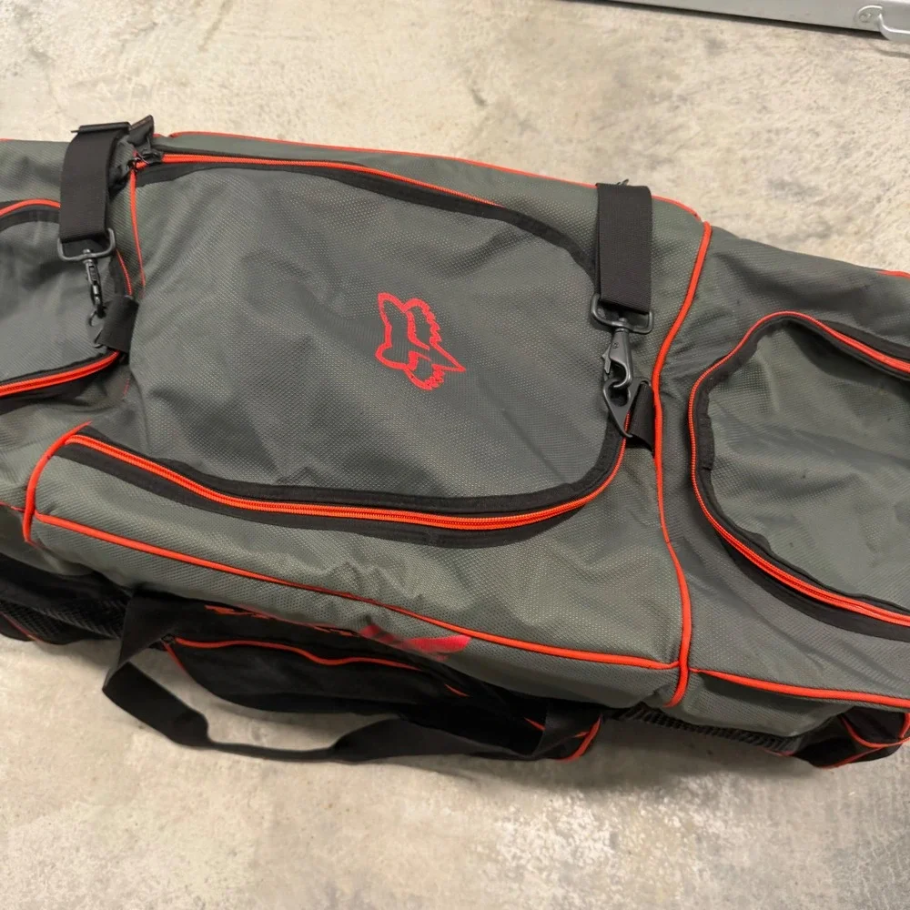 Fox Racing Honda Gear Bag Unisex Large Grey Black Good Motocross Duffel Luggage